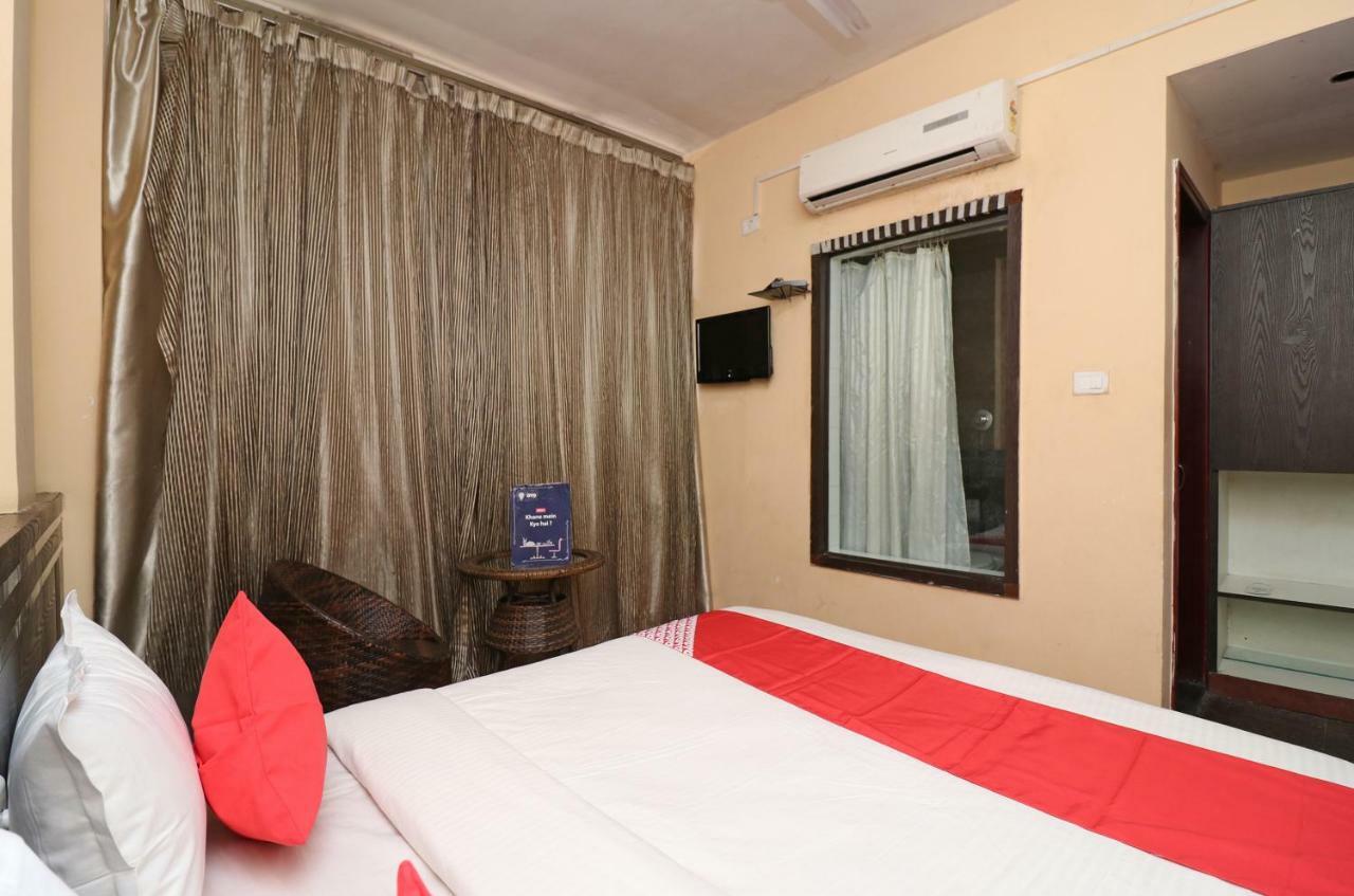 Oyo 22034 Hotel Kanisshk International Rourkela 外观 照片